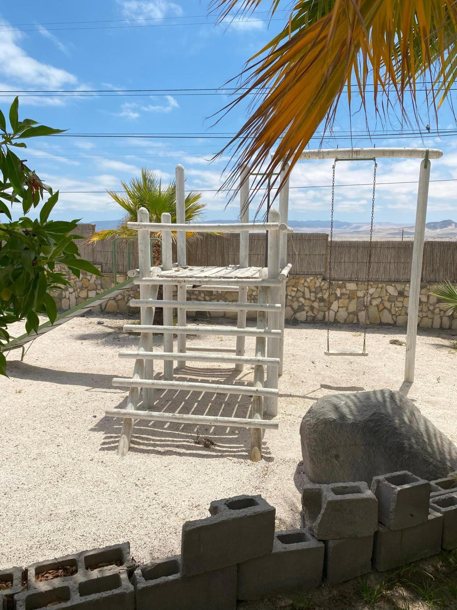 Hotel & Cabanas El Mirador 卡尔德拉 外观 照片