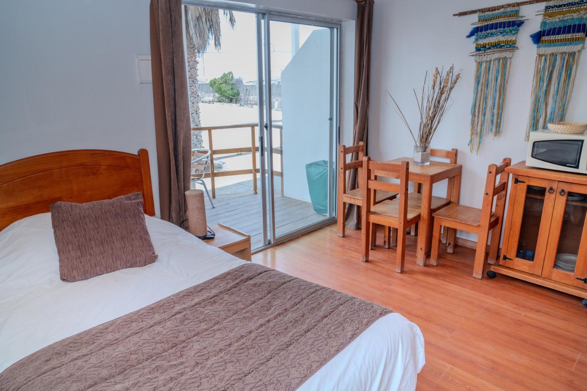 Hotel & Cabanas El Mirador 卡尔德拉 外观 照片