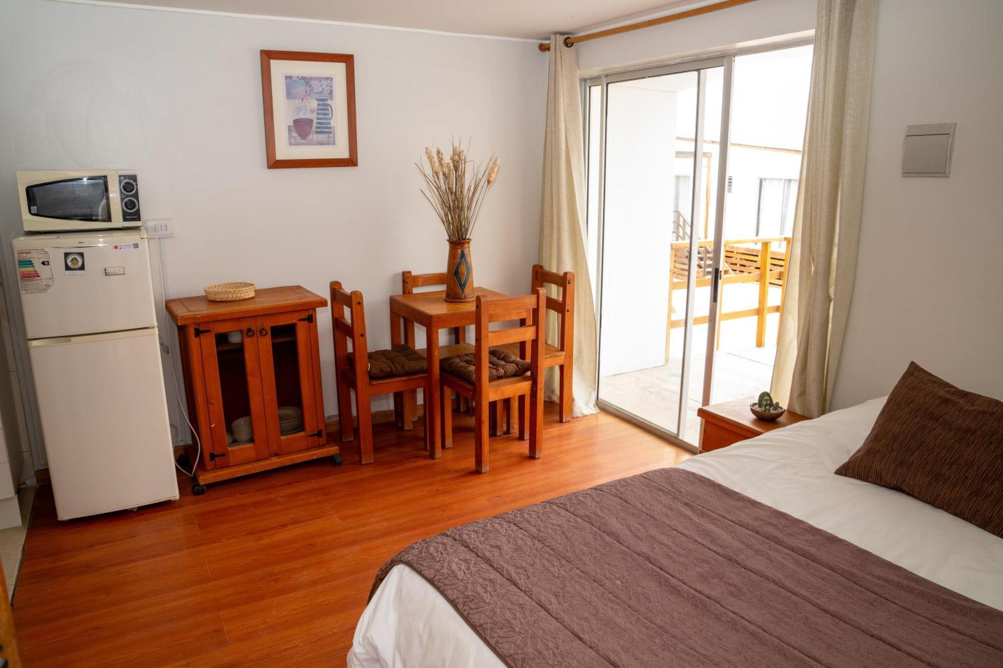 Hotel & Cabanas El Mirador 卡尔德拉 外观 照片