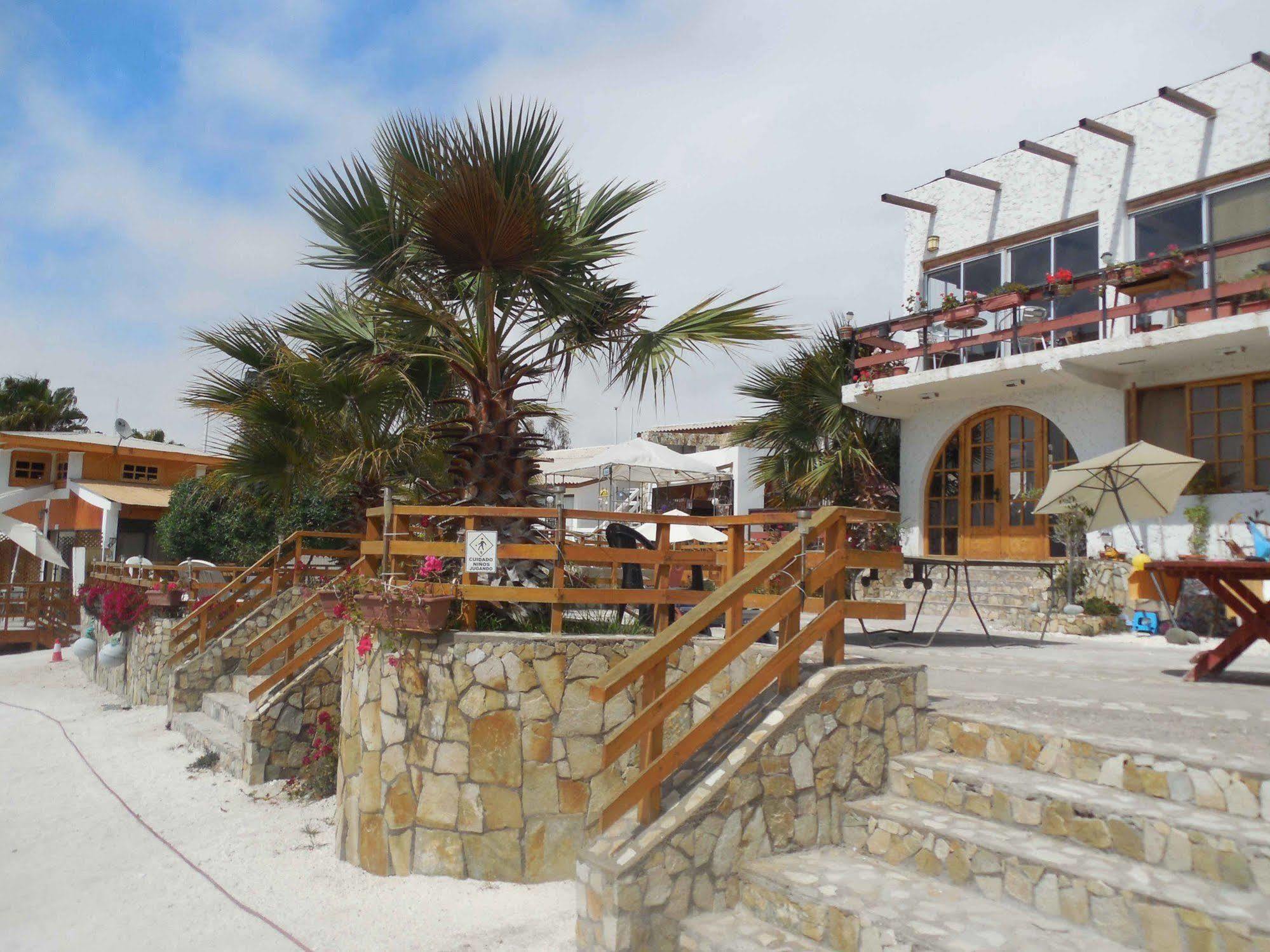 Hotel & Cabanas El Mirador 卡尔德拉 外观 照片